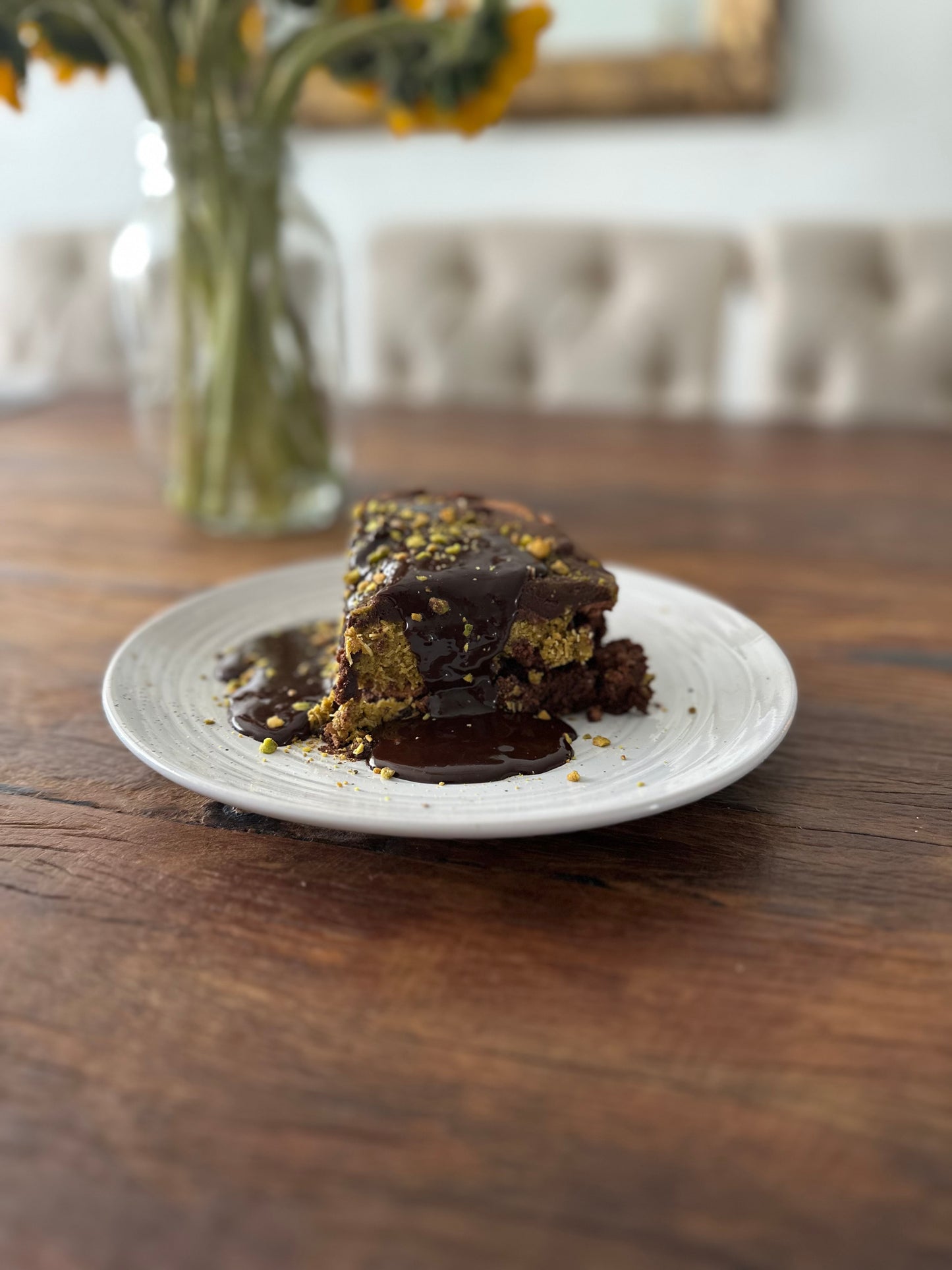 Dubai chocolate cake