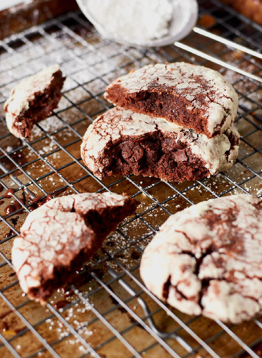 Chocolate crinkle cookies